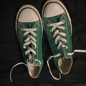 Green Lowtop Converse